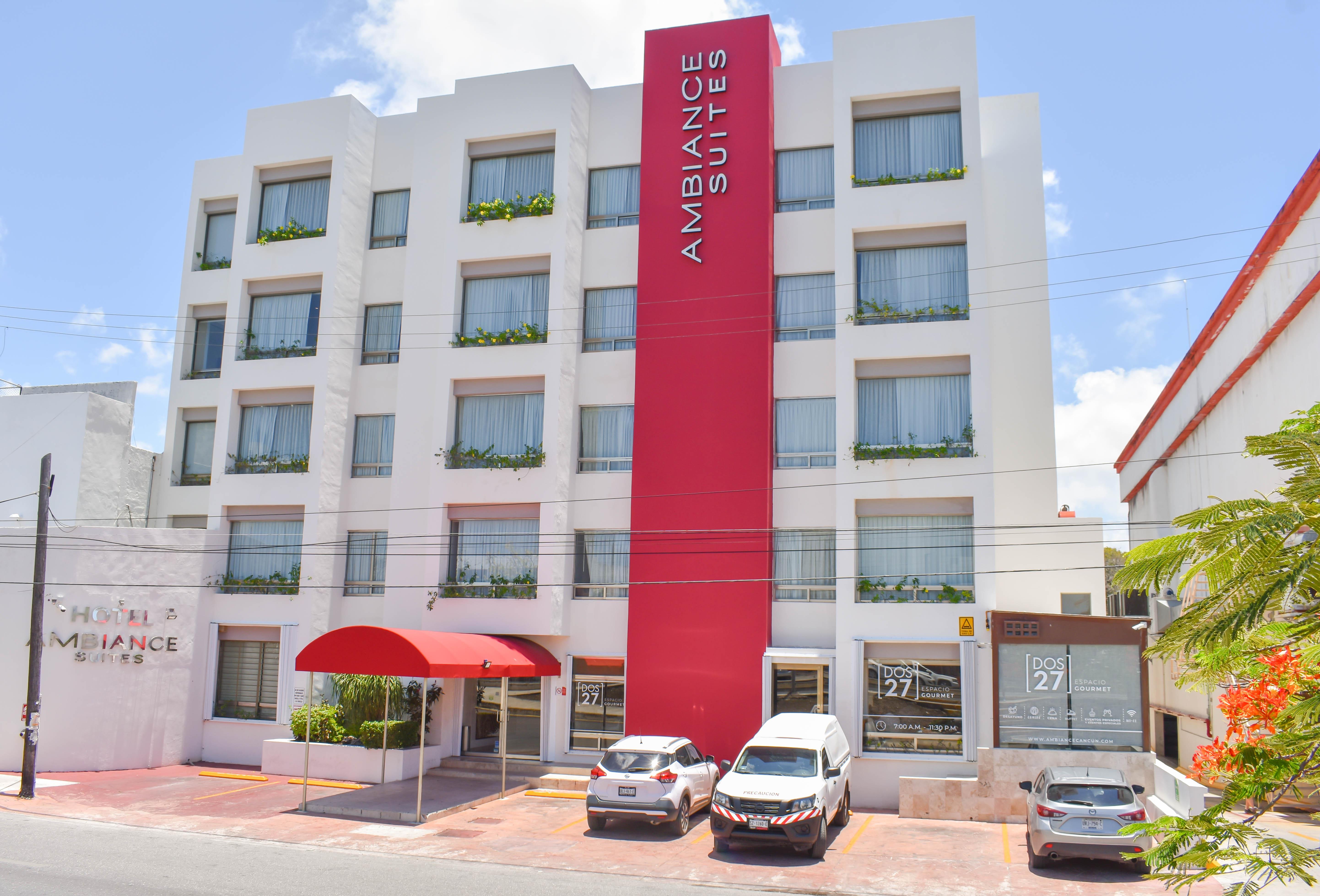 Ambiance Suites Cancun Exterior photo